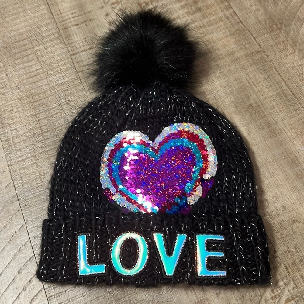 3/$25 NWT Black knit LOVE hat(child)